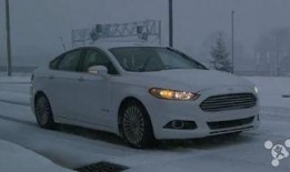 无人驾驶汽车爆料视频,无人驾驶汽车首次曝光，颠覆传统驾驶体验